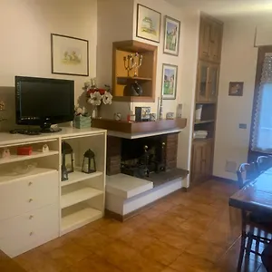 https://casa-di-lea.it-tuscanyhotel.com